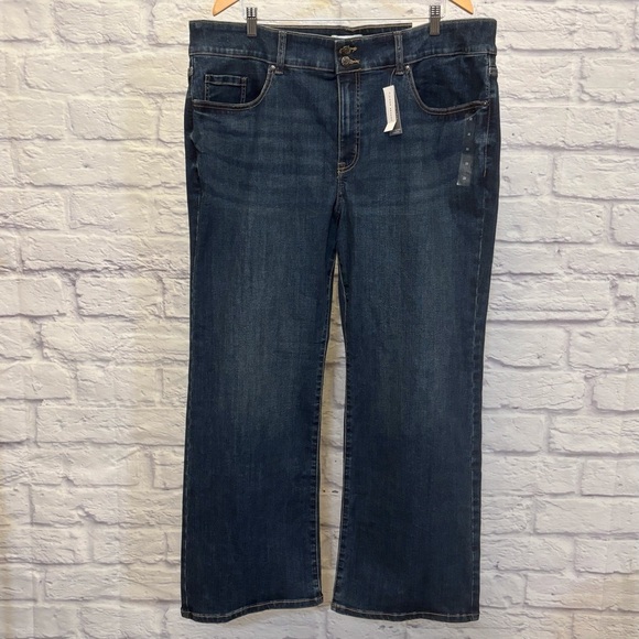 Lane Bryant 22 High Rise Bootcut New Women’s Jeans Tighter Tummy New With Tags - Picture 3 of 13
